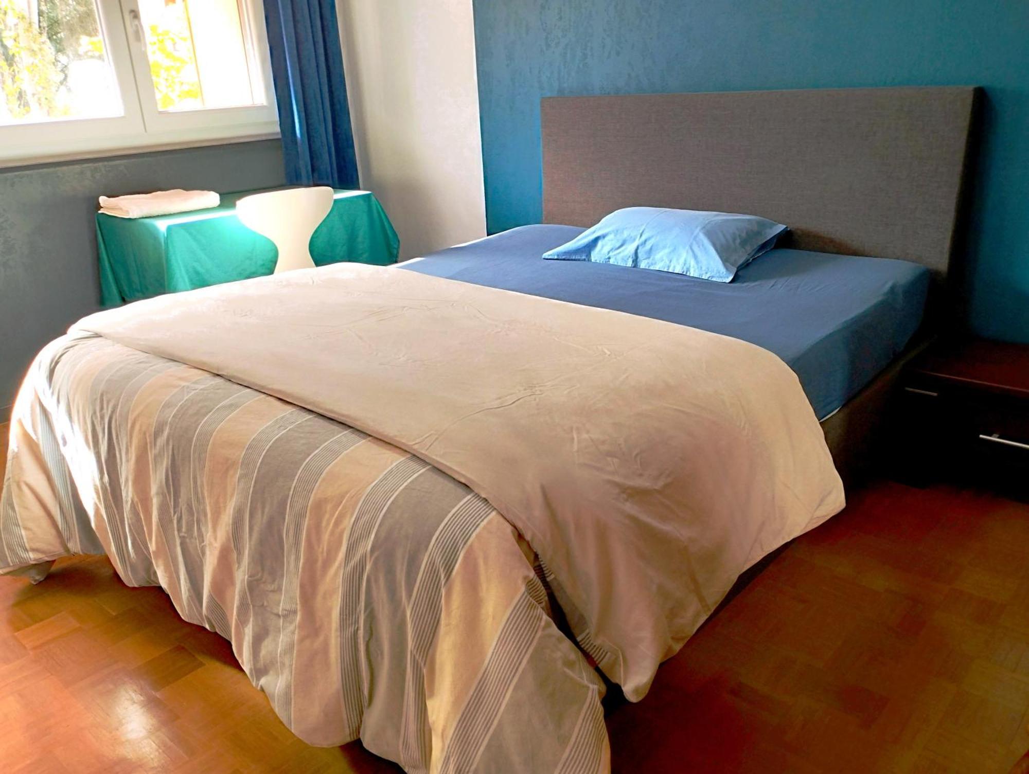 Apartement 2 Rooms Saint Louis - Euroairport - Basel - Train Station Esterno foto